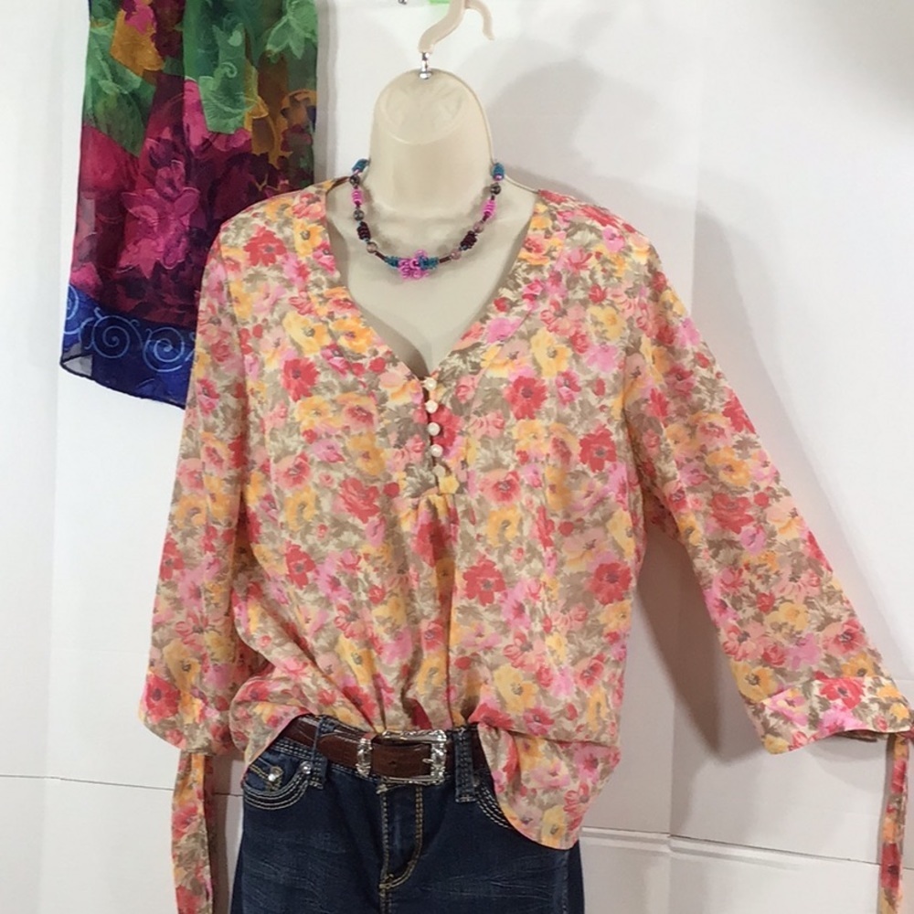 Coldwater Creek pink floral top M